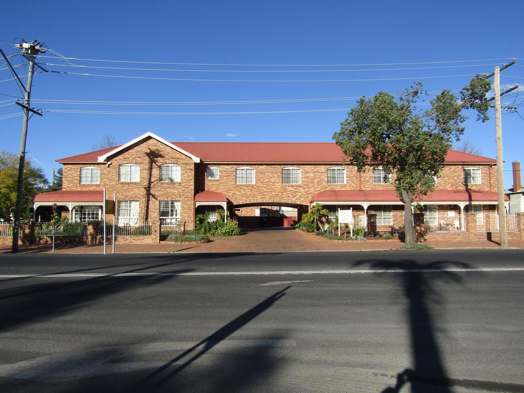 Australian Heritage Motor Inn Dubbo Exterior photo